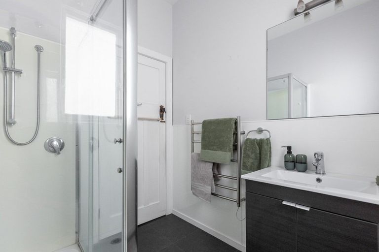 Photo of property in 163 Georges Drive, Napier South, Napier, 4110