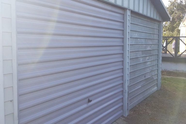 Photo of property in 22 Swindells Road, Waikuku Beach, 7473