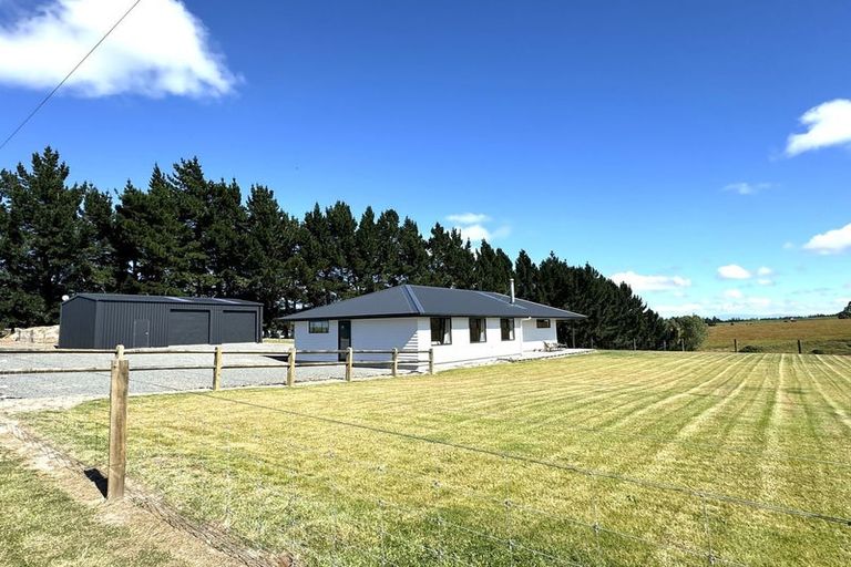 Photo of property in 64 Cameron Road, Hillend, Balclutha, 9272