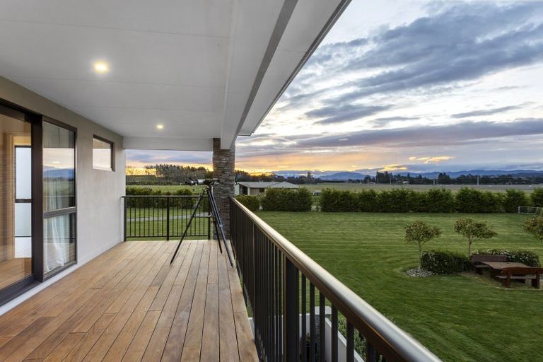 Photo of property in 1 Hayfield Terrace, Cust, Rangiora, 7471