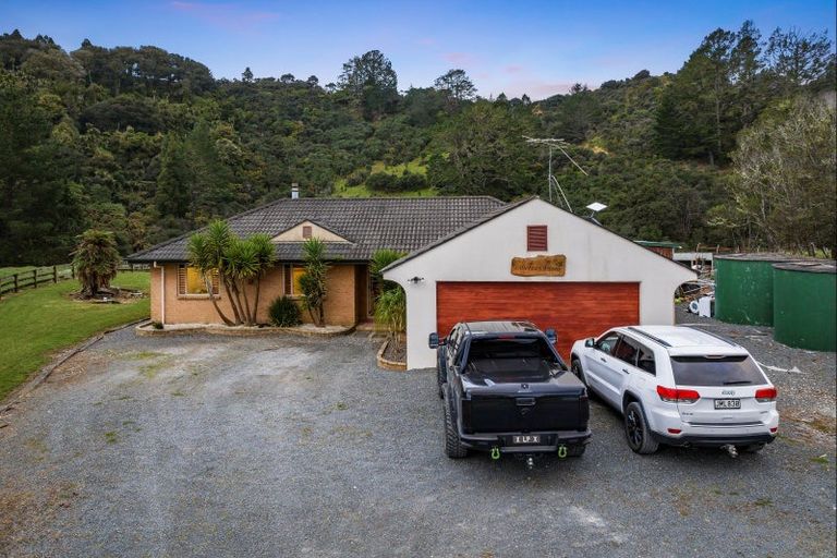 Photo of property in 1159 Ahuroa Road, Makarau, Warkworth, 0981