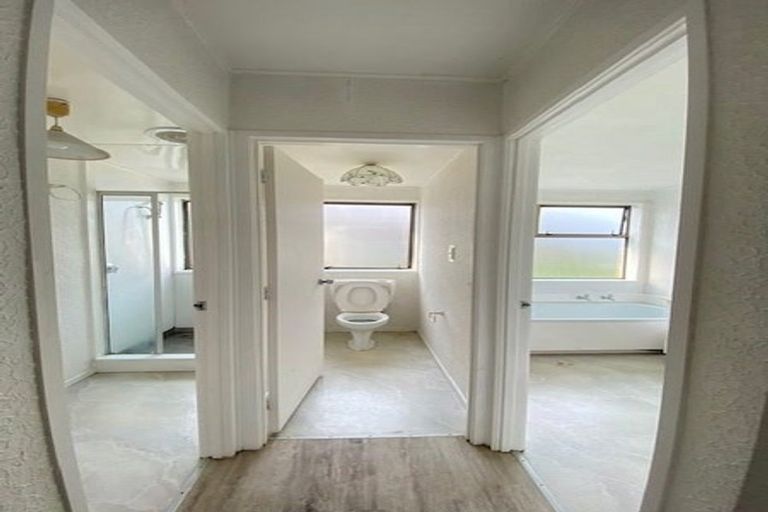 Photo of property in 1 Skilling Place, Farm Cove, Auckland, 2012