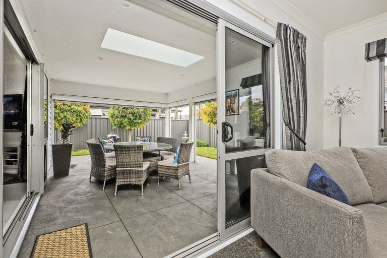 Photo of property in 9 Ohau Place, Poraiti, Napier, 4112