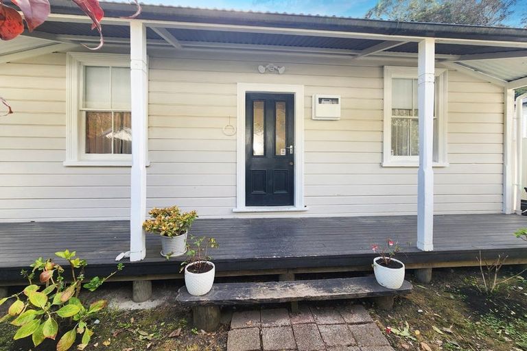 Photo of property in 26 Main Street, Hospital Hill, Napier, 4110