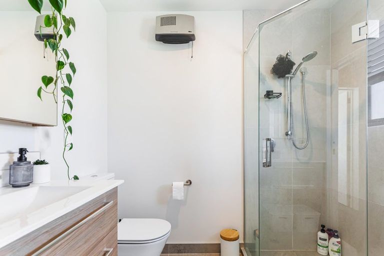 Photo of property in 3/66 Metcalfe Road, Ranui, Auckland, 0612