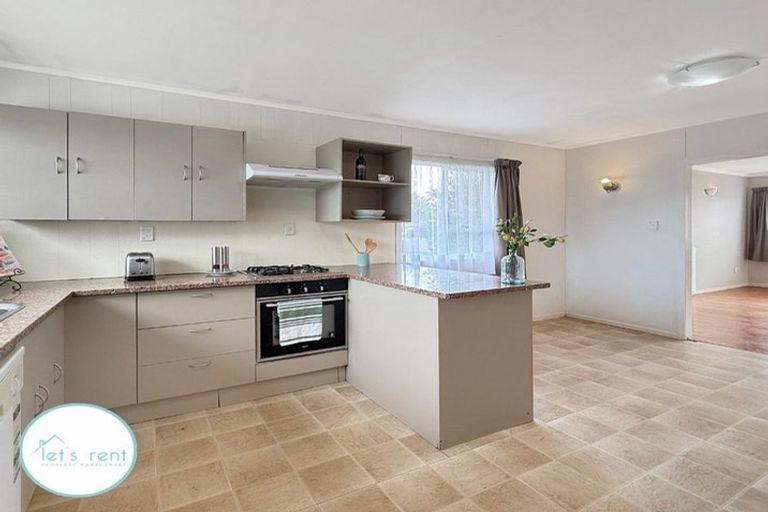 Photo of property in 27 Hyde Street, Manurewa East, Auckland, 2102