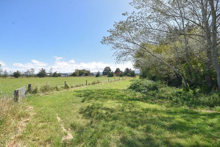 Photo of property in 1215 Centre Road, Henley, Outram, 9073