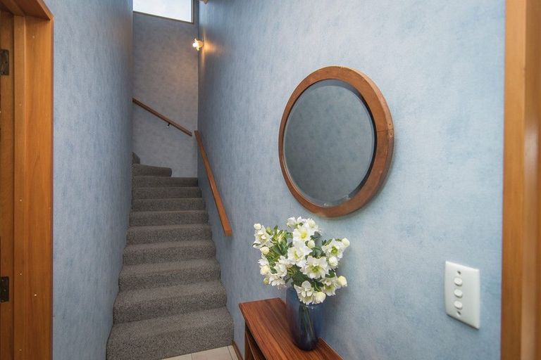 Photo of property in 16 Buchanan Street, Parkside, Timaru, 7910