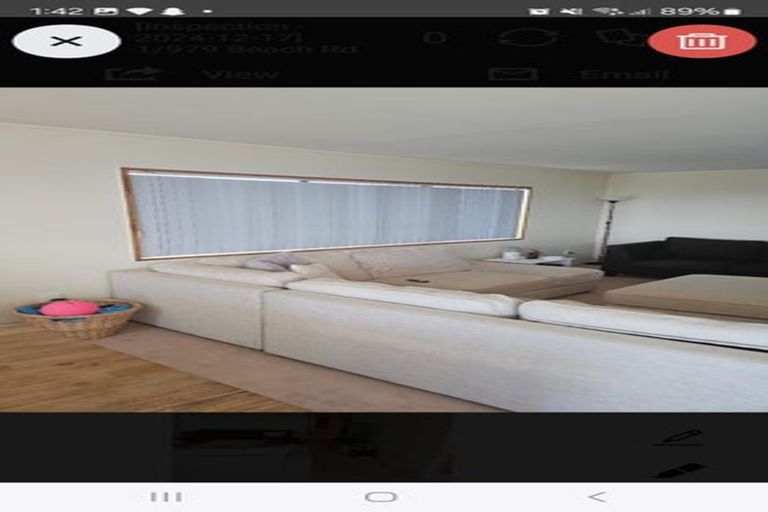 Photo of property in 1/979 Beach Road, Torbay, Auckland, 0630