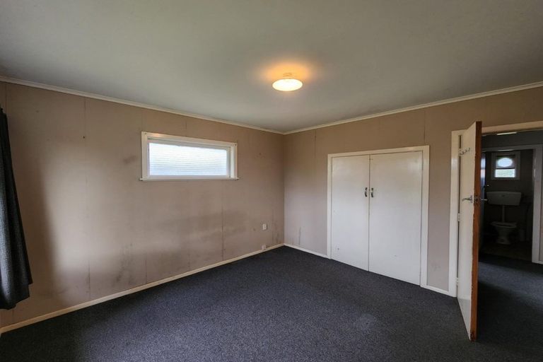 Photo of property in 15 Rogers Road, Manurewa, Auckland, 2102