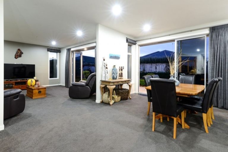 Photo of property in 17 Tallentire Crescent, Huntington, Hamilton, 3210