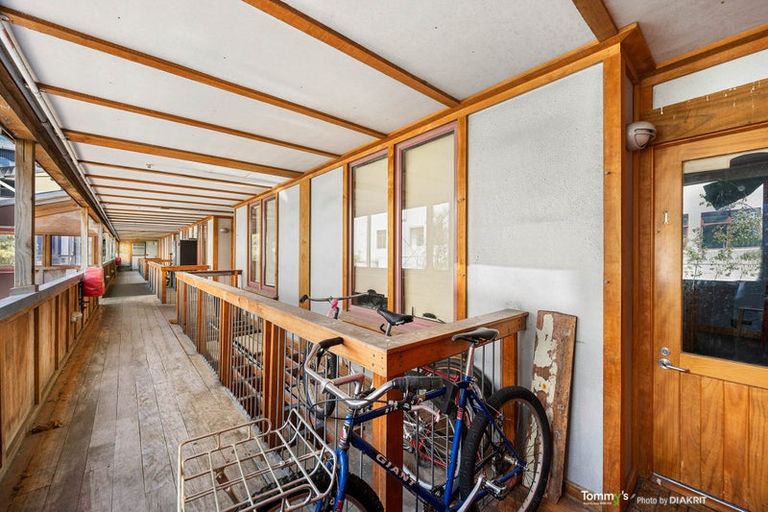 Photo of property in 221/6 Left Bank, Te Aro, Wellington, 6011