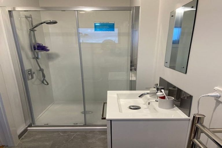 Photo of property in 83 Seatoun Heights Road, Seatoun, Wellington, 6022