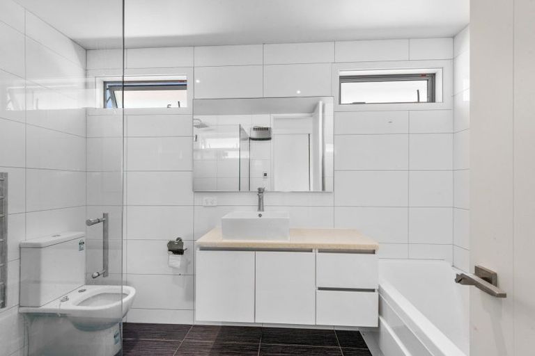 Photo of property in 1 Dalwood Crescent, Rolleston, 7614