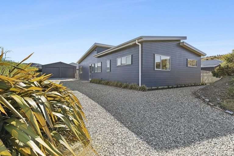 Photo of property in Luggate Park, 27 Cooper Crescent, Luggate, Wanaka, 9383