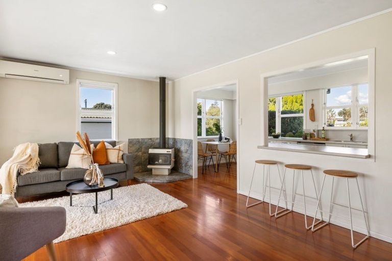 Photo of property in 1 Winiata Street, Brookfield, Tauranga, 3110