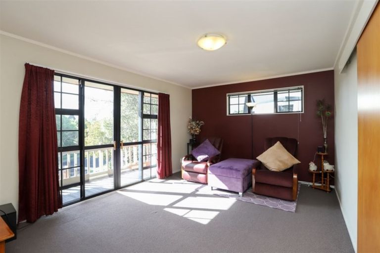 Photo of property in 2 Crowden Place, Harrowfield, Hamilton, 3210