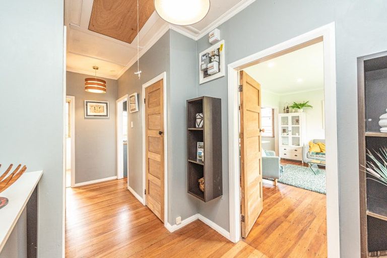 Photo of property in 32 Stewart Street, Aramoho, Whanganui, 4500