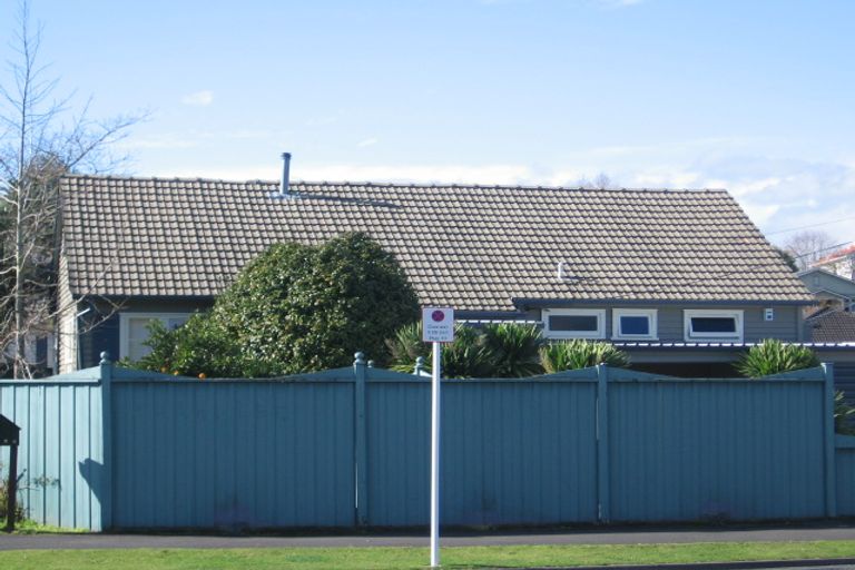 Photo of property in 582 River Road, Fairfield, Hamilton, 3214