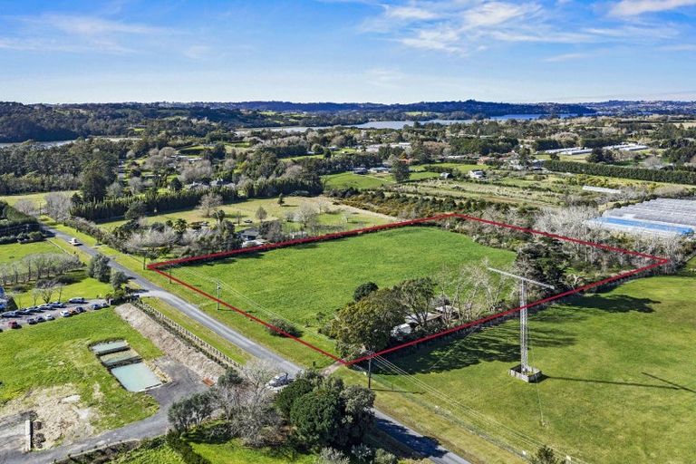 Photo of property in 7 Bristol Road, Whenuapai, Auckland, 0618