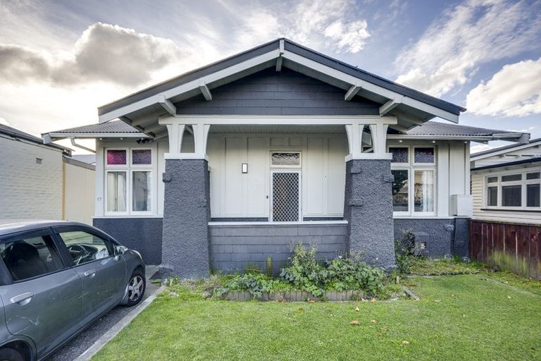 Photo of property in 17 Latham Street, Napier South, Napier, 4110