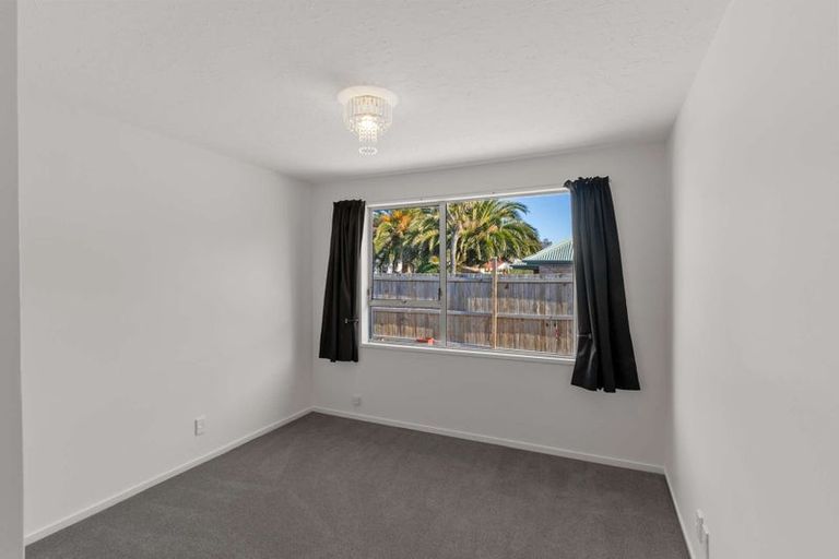Photo of property in 36a Shaw Avenue, New Brighton, Christchurch, 8083