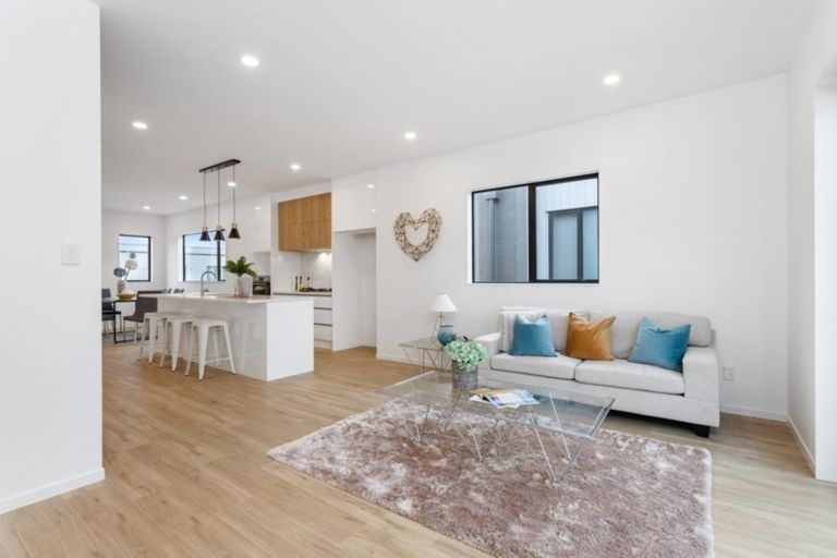 Photo of property in 23 Waka Street, Albany Heights, Auckland, 0632