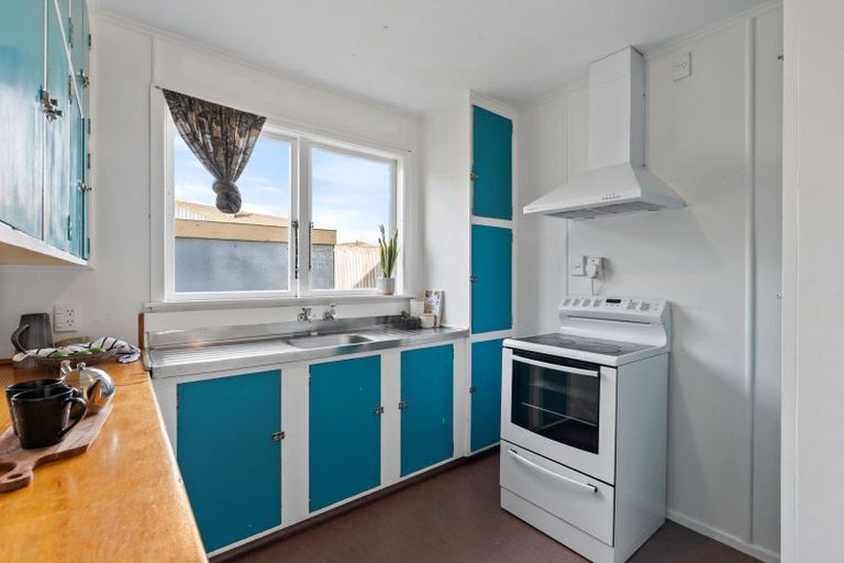 Photo of property in 70-72 Waihemo Street, Waitangirua, Porirua, 5024