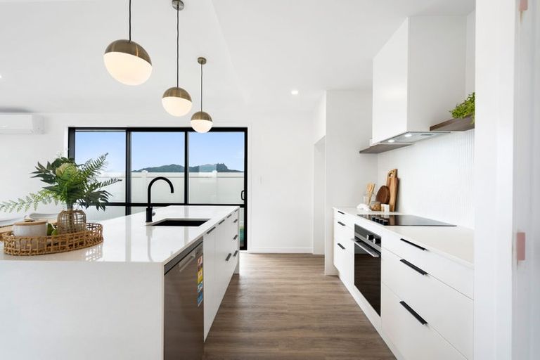 Photo of property in 77 Maturiki Drive, Ruakaka, 0118