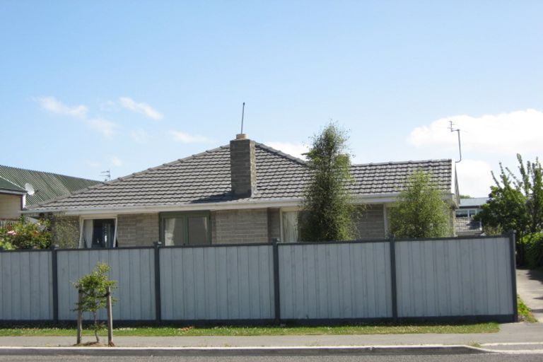 Photo of property in 2/15 Winchester Street, Merivale, Christchurch, 8014