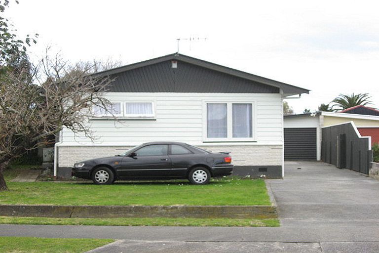 Photo of property in 19 Downing Avenue, Pirimai, Napier, 4112
