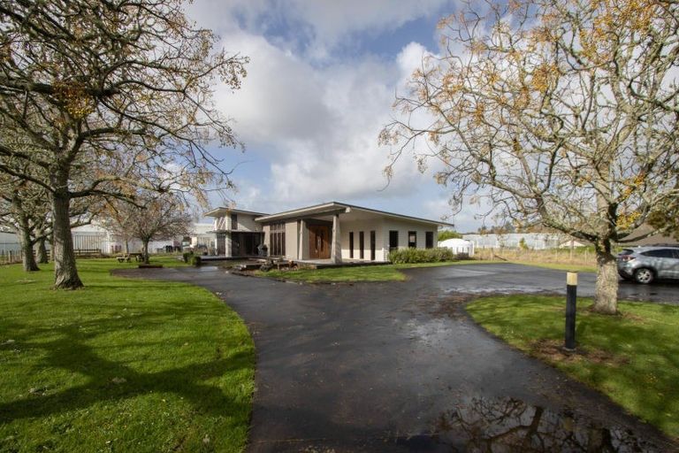 Photo of property in 8 Joyce Adams Place, Waimauku, 0883