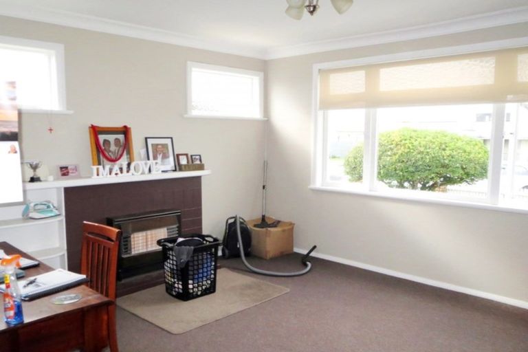 Photo of property in 15 Keepa Street, Levin, 5510