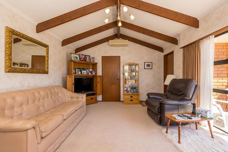 Photo of property in 1/137 Martin Road, Fairfield, Dunedin, 9018