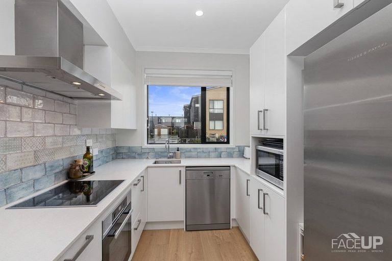 Photo of property in 26 David Carnegie Road, Hobsonville, Auckland, 0616