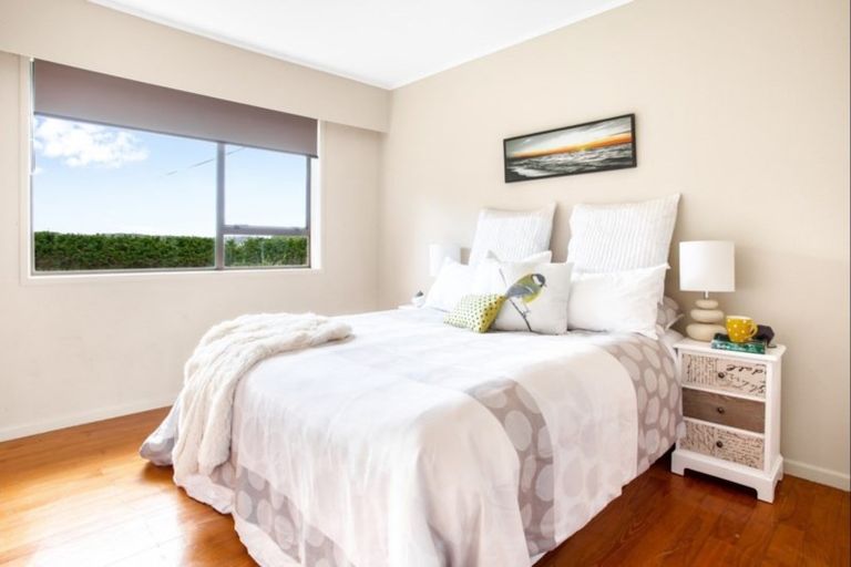 Photo of property in 1218 State Highway 16, Waimauku, 0883