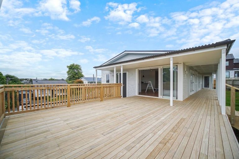 Photo of property in 19a Alexandra Street, Riverhead, 0820