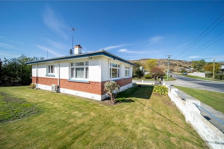 Photo of property in 17 Jedburgh Street, Roxburgh, 9500