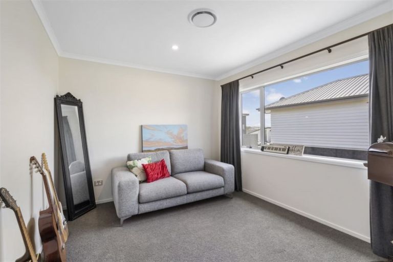 Photo of property in 35 Andrew Jack Road, Silverdale, 0932