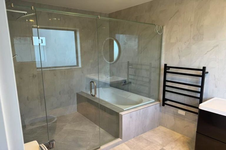 Photo of property in 1 Sager Midgley Road, Hobsonville, Auckland, 0616