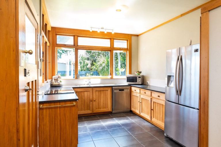 Photo of property in 112 Willowpark Road South, Hastings, 4122