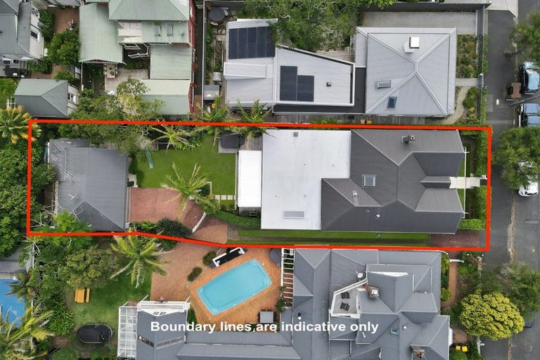 Photo of property in 23 Cheltenham Road, Devonport, Auckland, 0624