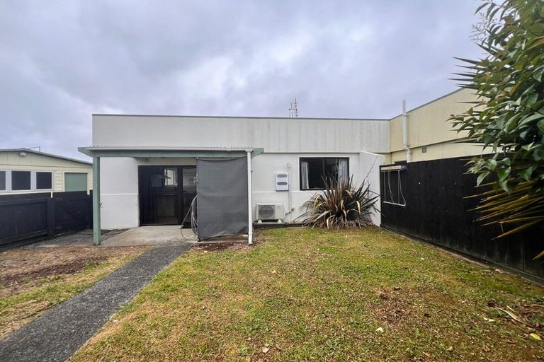 Photo of property in 9/19 Station Road, Pukekohe, 2120