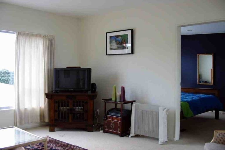 Photo of property in 8/17 Adelaide Road, Mount Cook, Wellington, 6021