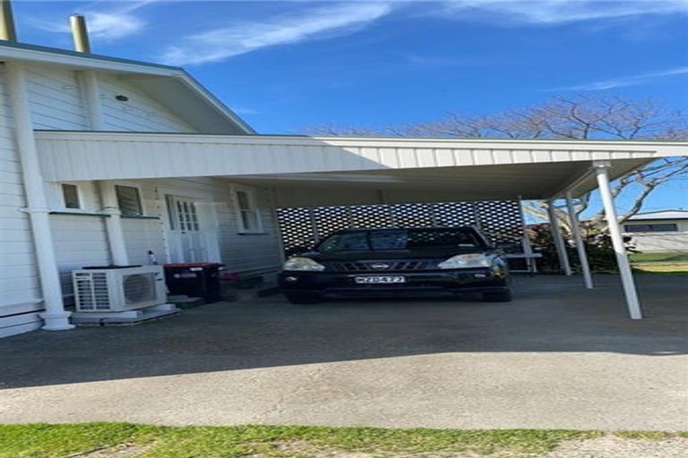 Photo of property in 13 Awatoto Road, Meeanee, Napier, 4183