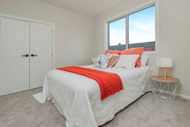 Photo of property in 29 Emerald Avenue, Rosehill, Papakura, 2113