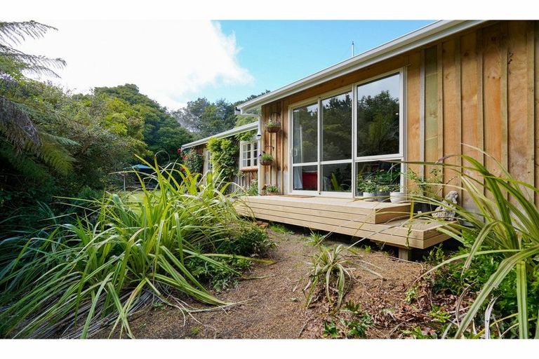 Photo of property in 32 Rakiura Parade, Otatara, Invercargill, 9879