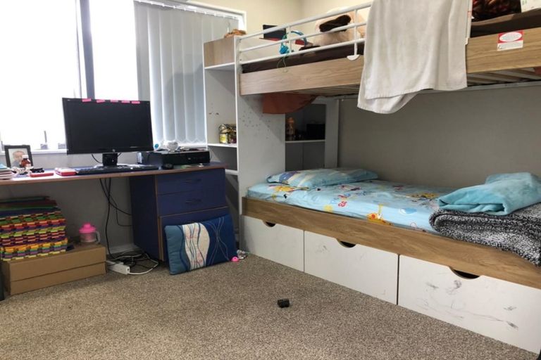 Photo of property in 16 Nandi Lane, Ranui, Auckland, 0612