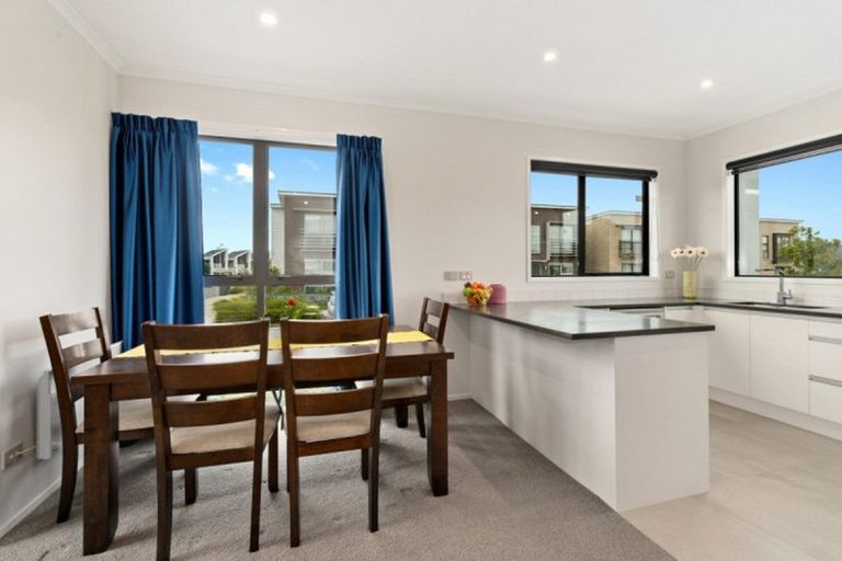 Photo of property in 14 Rangihina Road, Hobsonville, Auckland, 0616