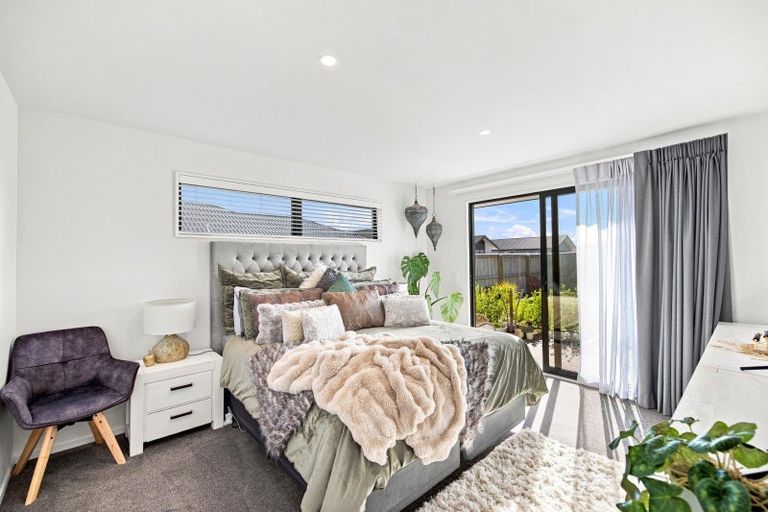 Photo of property in 51 Hilton Drive, Amberley, 7410